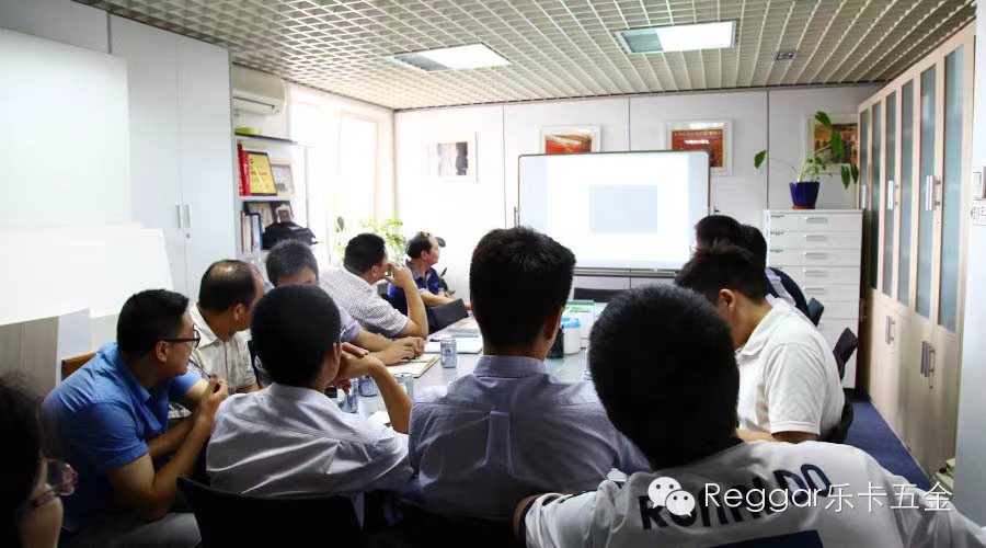【Reggar樂卡五金】全面拓展知識領(lǐng)域，不斷完善知識結(jié)構(gòu) ——記2014關(guān)于金田豪邁木業(yè)機(jī)械設(shè)備知識的培訓(xùn)